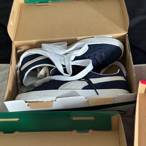 Puma Sneakers 5 Pairs - $175 - $40 each